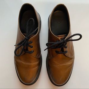 Dr Martens Gold Chrome Oxfords size 8